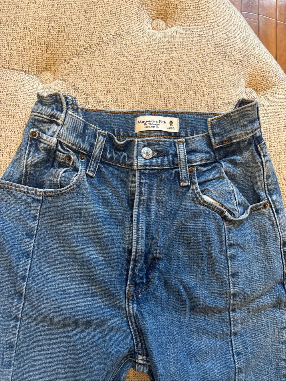 Abercrombie & Fitch High Waist Jeans